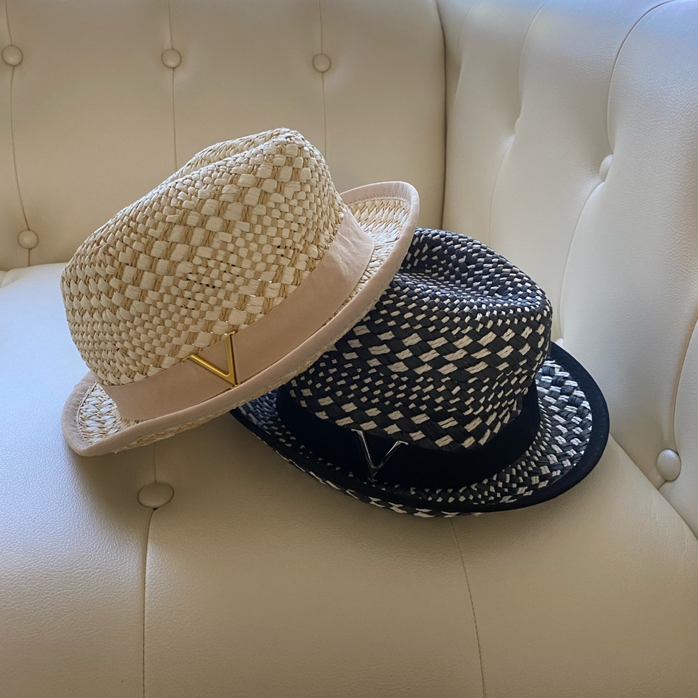 ❌𝗦𝗢𝗟𝗗❌ 2 New W/out Tags Vince Camuto Hats